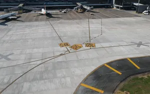 Restauração de pavimento  do Aeroporto de Porto Alegre