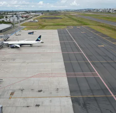 Restauração de pavimento do Aeroporto de Porto Alegre